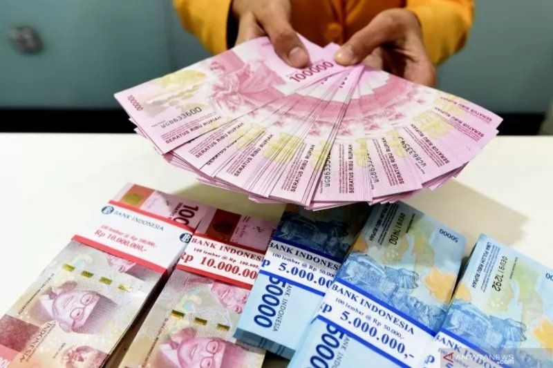 Simulasi UMK Semarang vs Jogja 2027: Rp4,05 Juta vs Rp3,09 Juta, Siapa yang Lebih Untung?