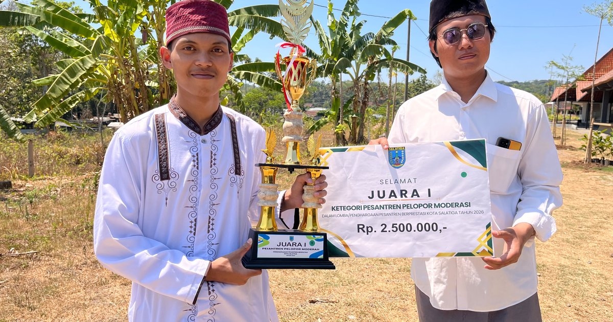 Ponpes Al-Insaniyyah Salatiga Raih Penghargaan Pelopor Moderasi Beragama