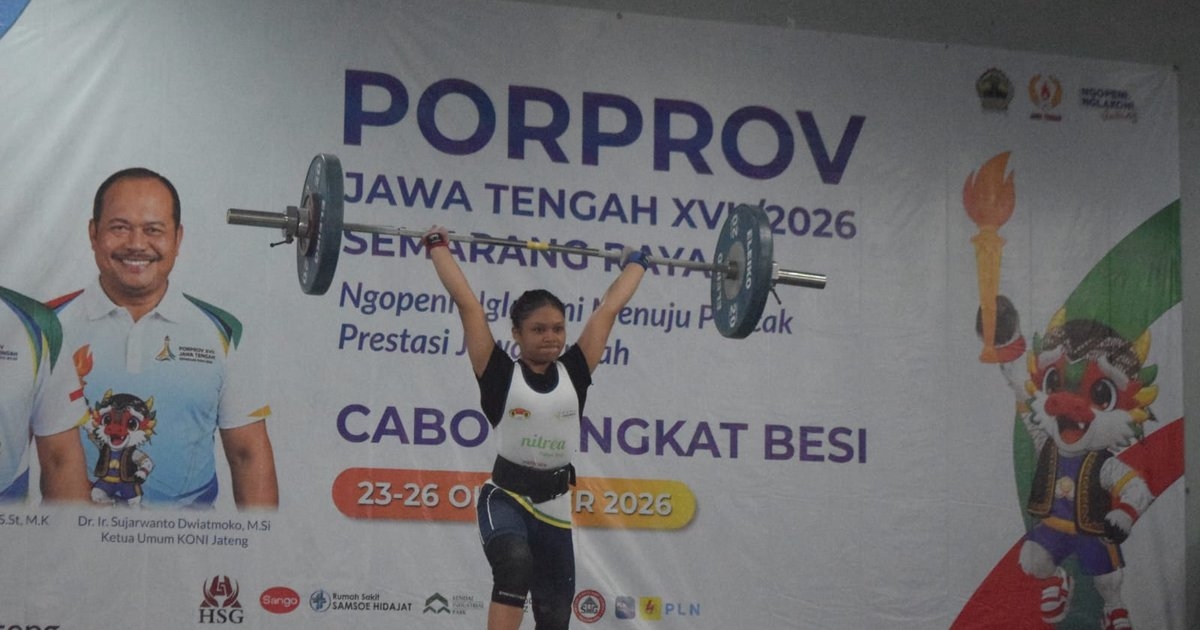 Syifa Az-Zahra Raih Emas Angkat Besi Putri Nomor 48 Kg