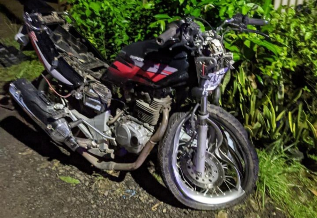 Adu Banteng Honda Tiger Vs L300 di Kawasan Terminal Kajen Pekalongan, Pengendara Motor Meninggal Dunia