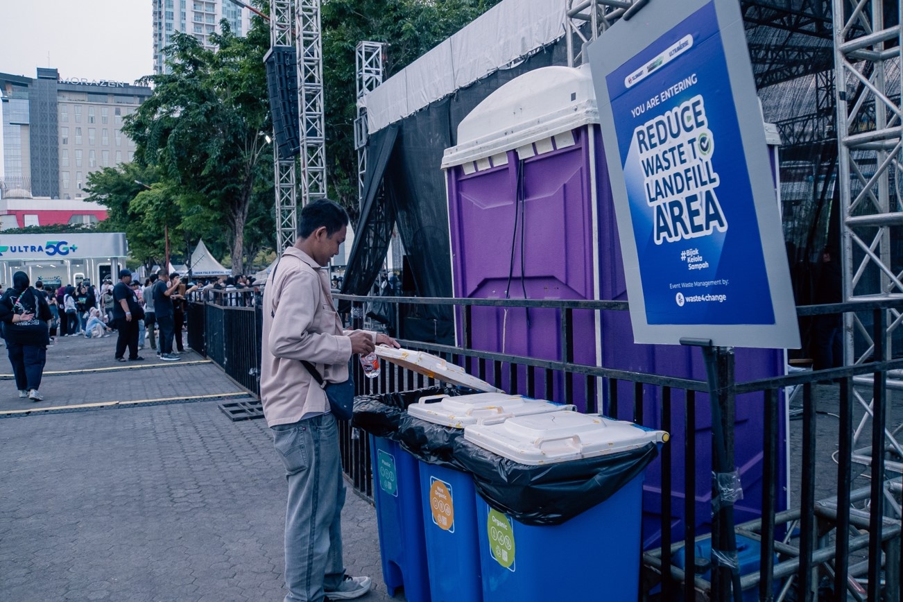 XLSMART Tegaskan Komitmen ESG, Ultraverse Festival Sukses Alihkan 1,7 Ton Sampah dan Pangkas 6,6 Ton Emisi CO₂e