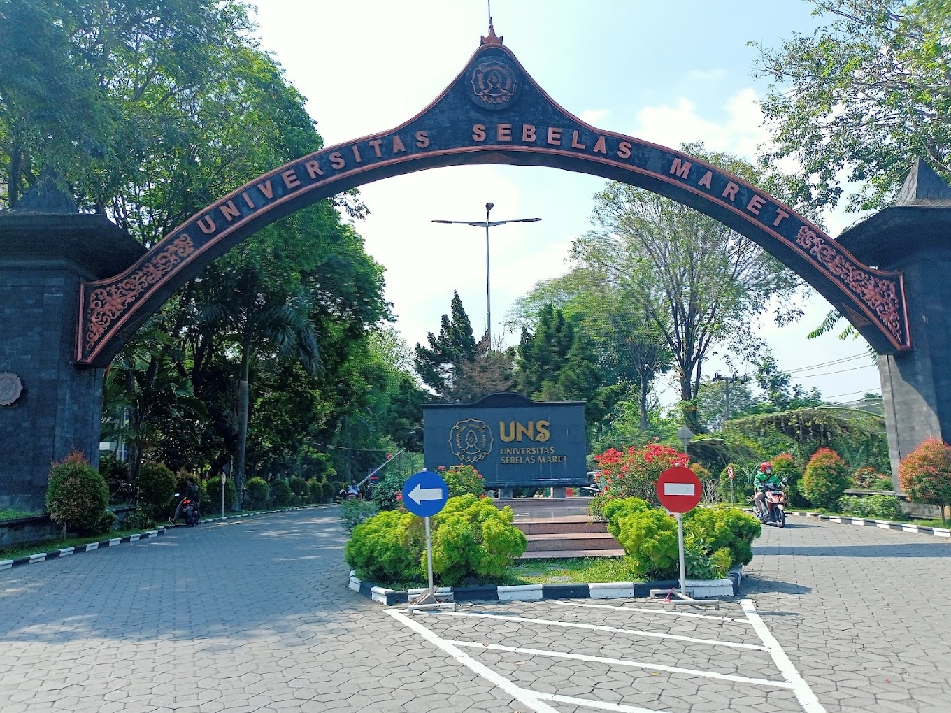 Daya Tampung UNS di UTBK SNBT 2026, Ilmu Hukum 180 Kursi, Kedokteran 72 Kursi