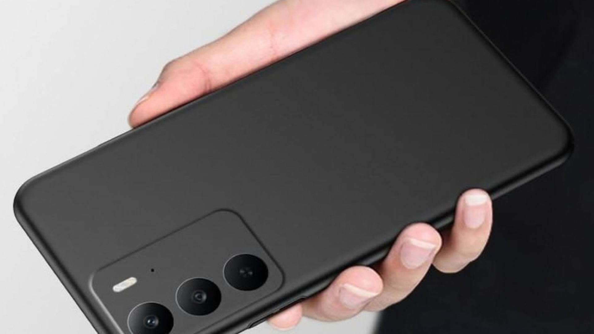 Jangan Sampai Kuning dan Melar! Ini Tips Merawat Softcase Smartphone agar Awet