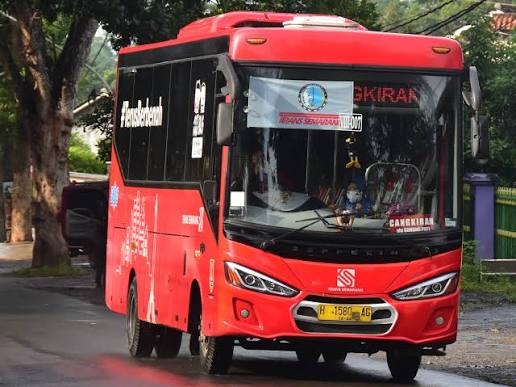 Trans Semarang Mulai Tinggalkan Pembayaran Tunai, Bus Listrik Koridor 1 Jadi Uji Coba