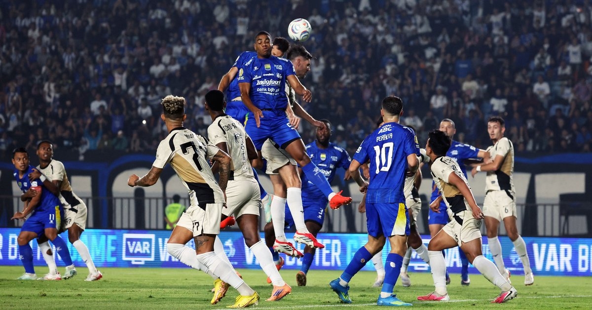 Drama VAR! Persib vs Dewa United, Maung Dibikin Geram! Penalti di Akhir Laga Tak Diberikan