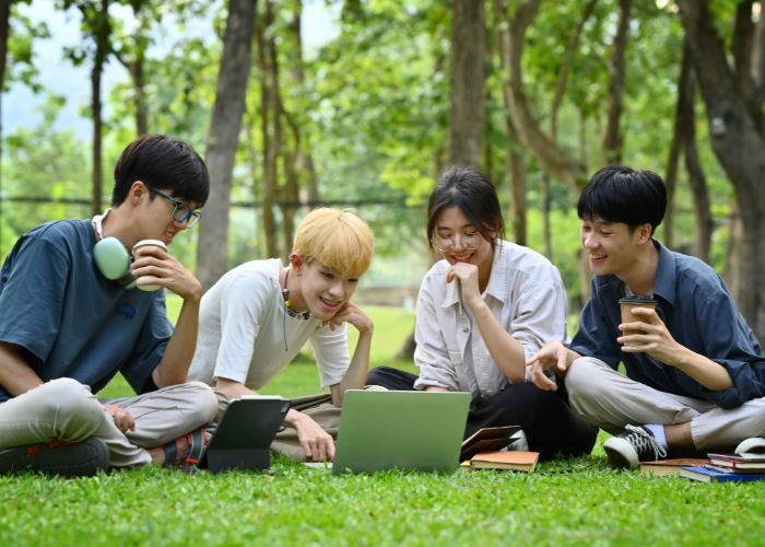 4 Keunggulan dari Generasi Z Dalam Dunia Kerja