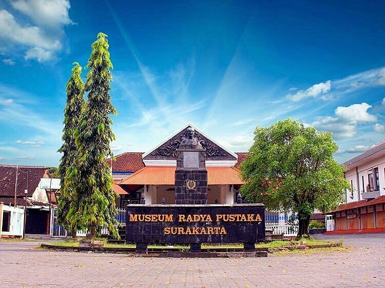 Mengenal Museum Radya Pustaka, Museum Tertua Kedua di Indonesia yang Punya Nilai Historis