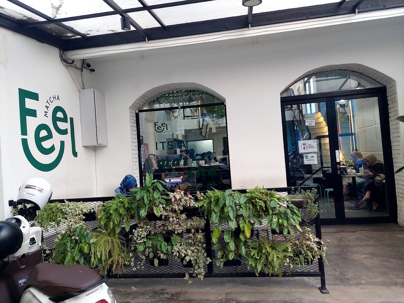 Rekomendasi 4 Cafe Instagramable dan Tempat Nongkrong Anak Muda di Kawasan Kemang