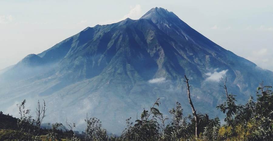 Menyelusuri Keindahan Gunung Merbabu: Mengungkap 6 Fakta Menarik yang Menyelimutinya