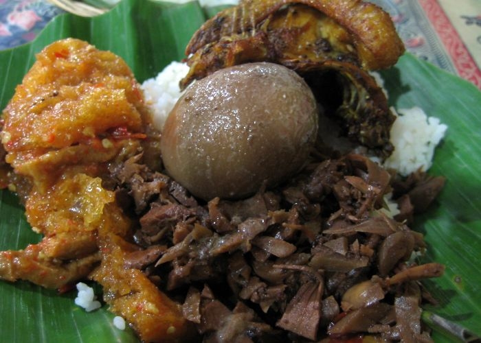 Mengenal Gudeg: Wisata Kuliner Sejarah Asli Jogja yang Menggoda Selera dan Mendunia
