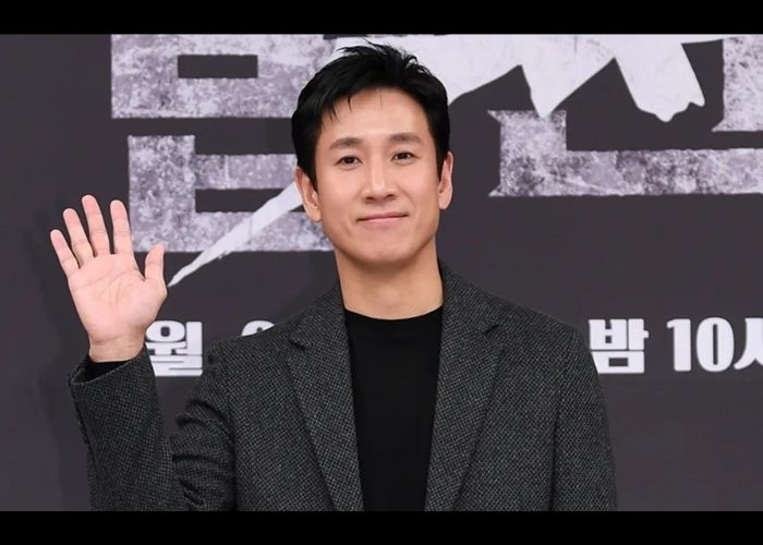Kehilangan Besar dalam Dunia Film Korea: Meninggalnya Aktor Senior Lee Sun Kyun
