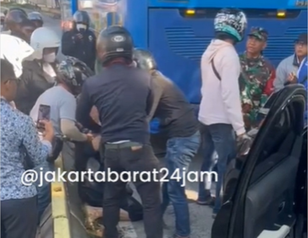 BREAKING NEWS! VIRAL Video Penangkapan Artis Dangdut Saipul Jamil Diduga Kasus Narkoba, Pengacara: Sulit Dihubungi