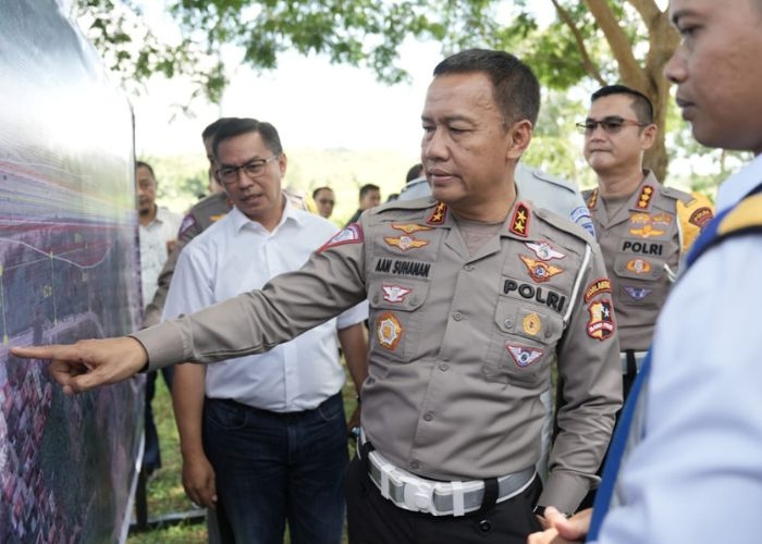 Kepala Korps Lalu Lintas Polri Lakukan Survei dan Berikan Arahan Kesiapan Operasi Ketupat 2024 di Jawa Tengah