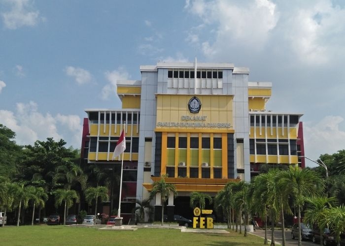 Universitas Diponegoro: Mengulas 10 Program Studi Favorit Calon Mahasiswa Dalam SNBP 2024