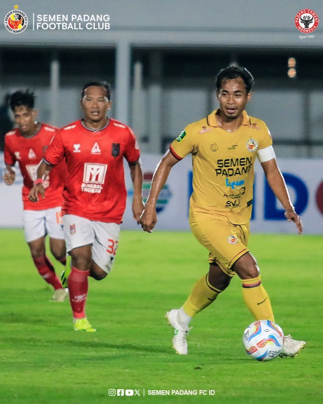  Semen Padang FC Tantang Malut United di Leg Kedua Semifinal Liga 2 dengan Keuntungan Kandang dan Dukungan Penuh Suporter