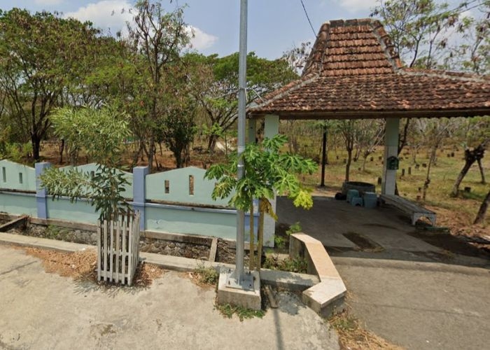 Misteri Tersembunyi Makam Lastri di Geneng, Juwana Pati: Legenda Hantu Penunggu yang Menyelimuti