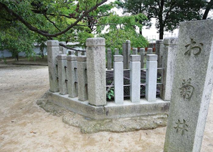 Menjelajah Sumur Paling Angker di Dunia: Misteri Sumur Okiku, Legenda Memilukan di Puri Himeji, Jepang