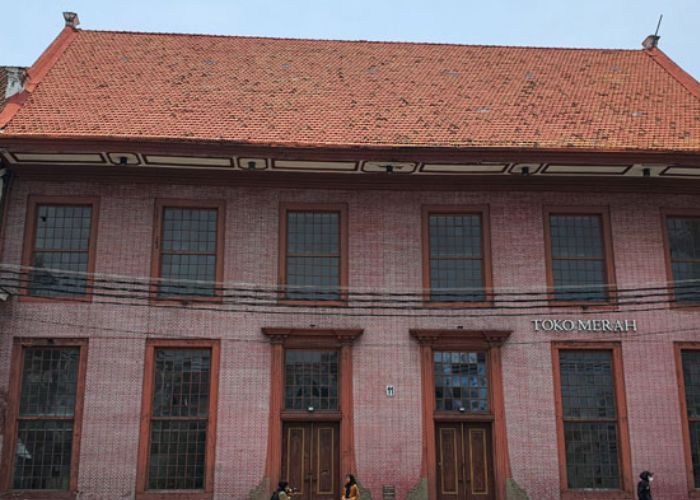 Kisah Angker Salah Satu Bangunan Peninggalan Belanda, Toko Merah: Bangunan Bersejarah yang Menjadi Ikoni di Jakarta Barat