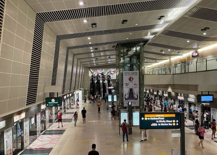 Misteri dan Kisah Angker Stasiun MRT Bishan Singapura: Penumpang Kereta yang Melihat Penampakan Hantu serta Legenda Pemakaman Hantu