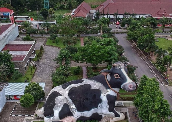 Ternyata Patung Lembu Sora Boyolali Bukan Sembarang Patung! Mari Kita Bedah Fakta Unik di Baliknya!