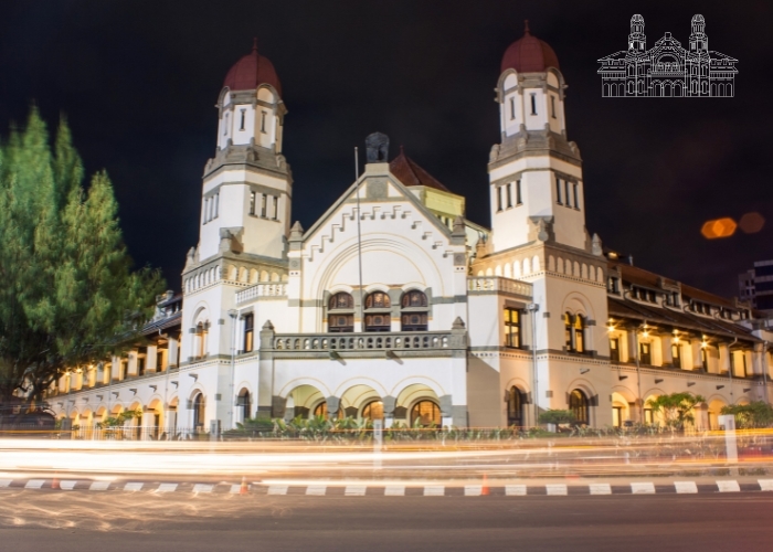 Lawang Sewu Night Tour: Menjelajahi Lebih dari Sekedar Bangunan, Menawarkan Pengalaman Malam yang Unik di Gedung Bersejarah dan Ikon Kota Semarang