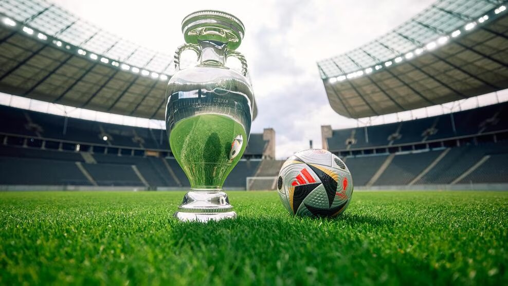 Fussballliebe Finale, Adidas Perkenalkan Bola Teknologi Canggih untuk Semifinal dan Final EURO 2024