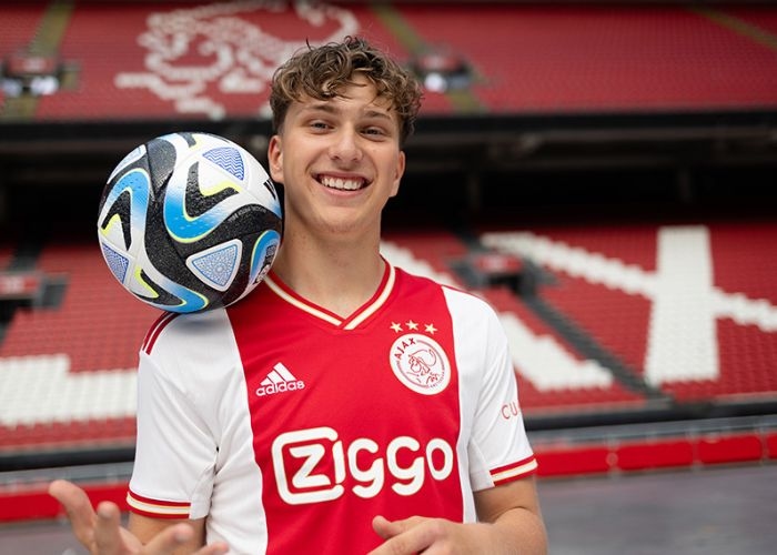 Bocah Ajaib Belgia Ini Lebih Ganas dari Haaland! Liverpool Siap Bajak? Profil Singkat Mika Godts