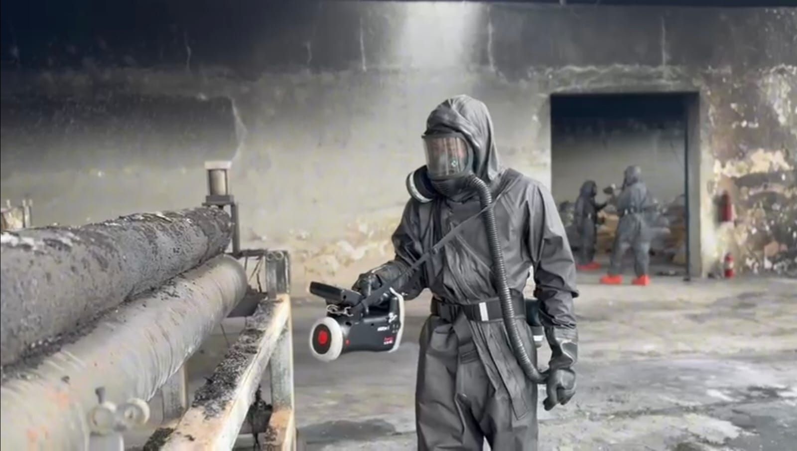 Canggih! Begini Cara Tim KBRN Brimob Polda Jateng Mendeteksi Residu Kimia Pasca Kebakaran Pabrik di Jepara