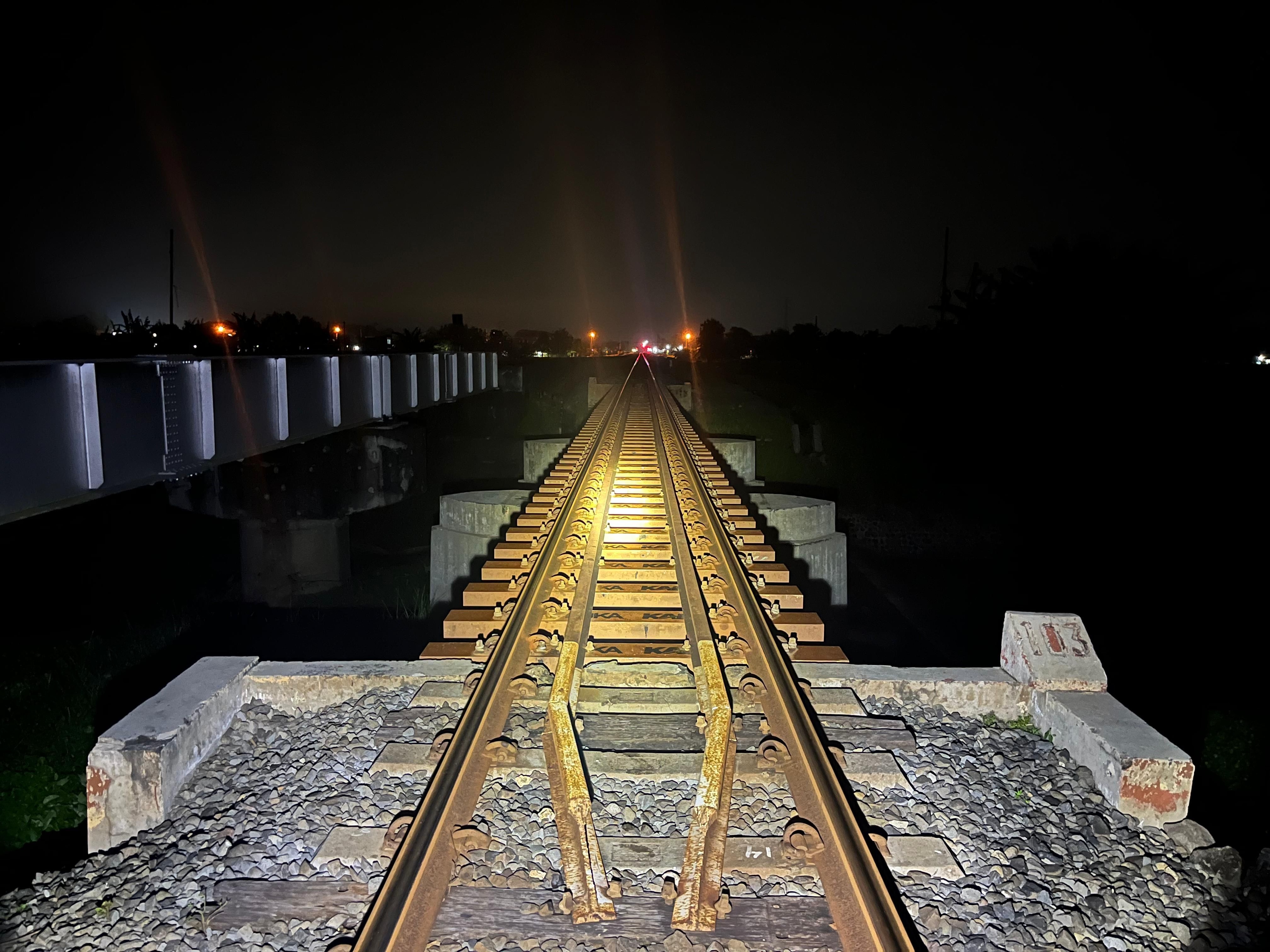 Gempa Bumi Dirasakan Hingga Semarang, KAI Daop 4 Semarang Hentikan Sementara Perjalanan Kereta Api demi Keselamatan