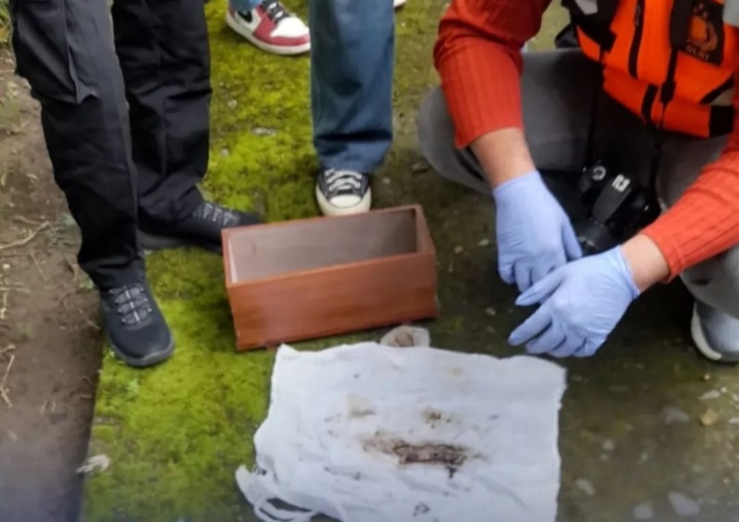 Geger Penemuan Kotak Isi Kain Putih Bentuk Pocong di Kulonprogo