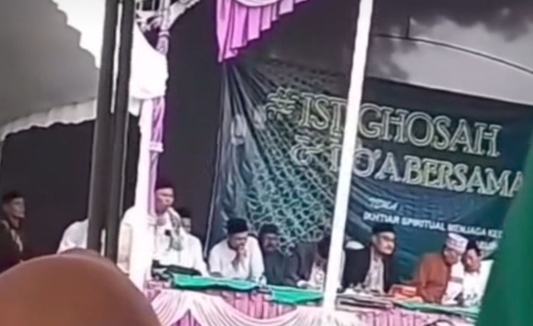 Viral di Medsos! Ribuan Warga Pati Gelar Istighasah, Doakan Bupati Nonaktif Sudewo Bebas dari Kasus KPK