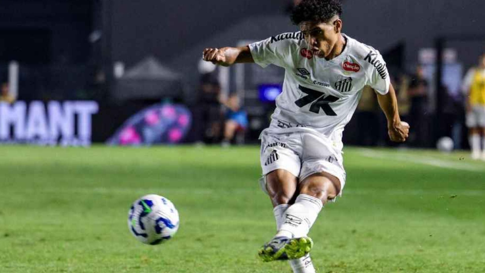 Resmi Gabung Tottenham Hotspur, Souza Wujudkan Mimpi Masa Kecil Main di Premier League