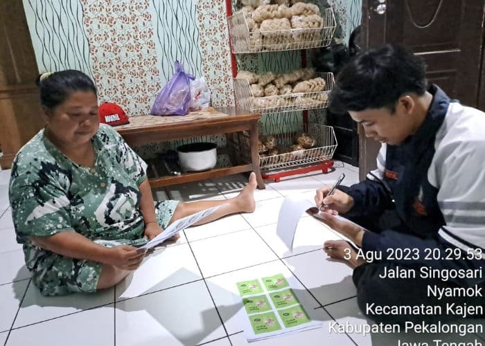 Meneliti Manajemen Keuangan UMKM, Mahasiswa Undip Lakukan Penelitian di Desa Nyamok