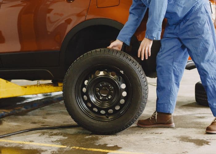 Musim Mudik Lebaran Sebentar Lagi Tiba, Ikuti 8 Tips Perawatan Ban Mobil Sebelum Anda Pergi Mudik