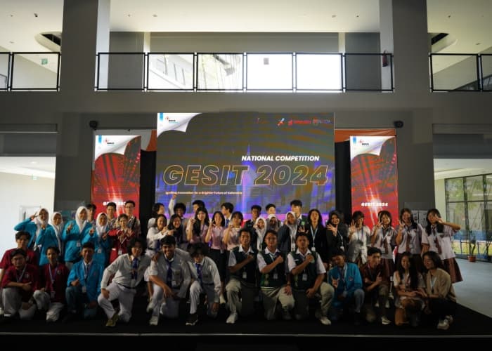 BINUS Semarang Gelar GESIT 2024: Kobarkan Api Kreativitas serta Inovasi Pada Diri Pelajar untuk Masa Depan Indonesia,