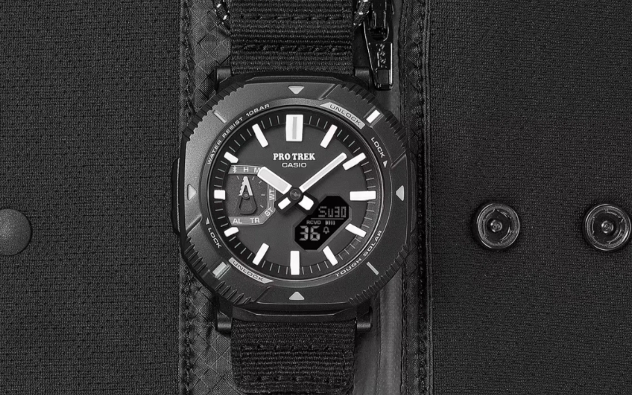 Casio Pro Trek PRJB001EX-1 Resmi Dijual di AS, Punya Tali Bolak-Balik dengan Saku Tersembunyi