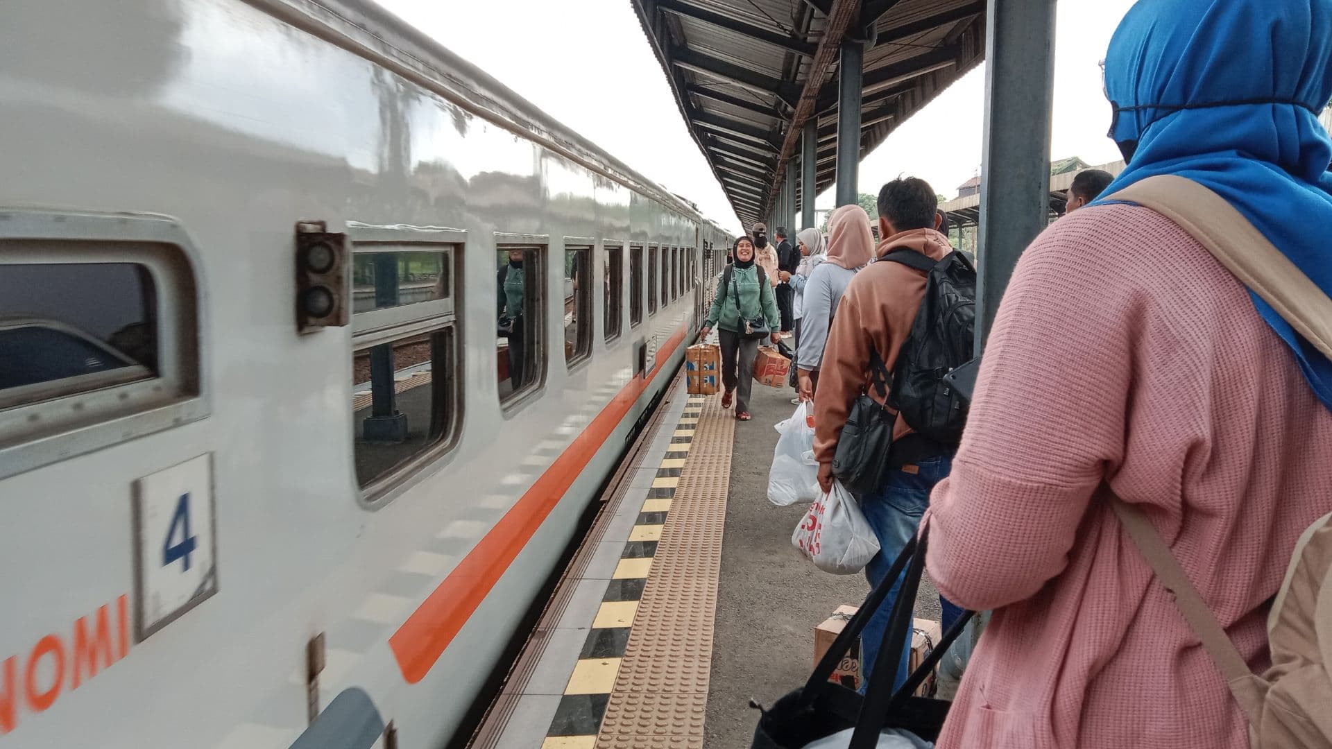 Tembus 305 Ribu, Segini Penumpang KAI Daop 4 Semarang di Musim Mudik 2026