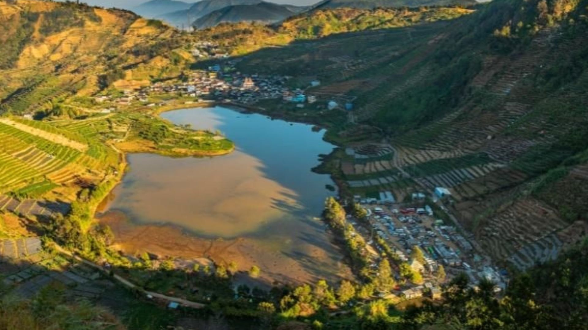 Dieng Bukan Sekadar Dataran Tinggi: Inilah Fakta Geologi di Balik Keindahannya
