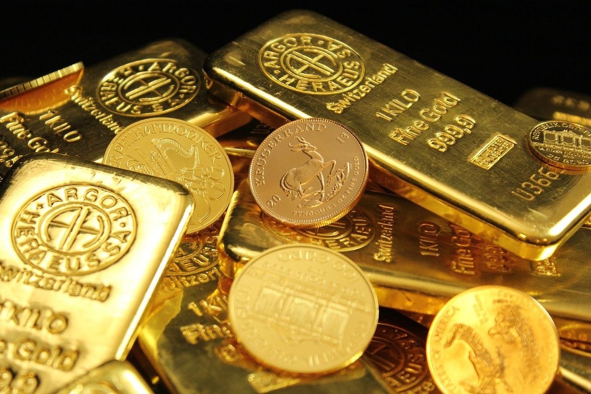 Harga Emas Dunia Tembus US$5.200, IEA Usul Pelepasan Cadangan Minyak Terbesar dalam Sejarah