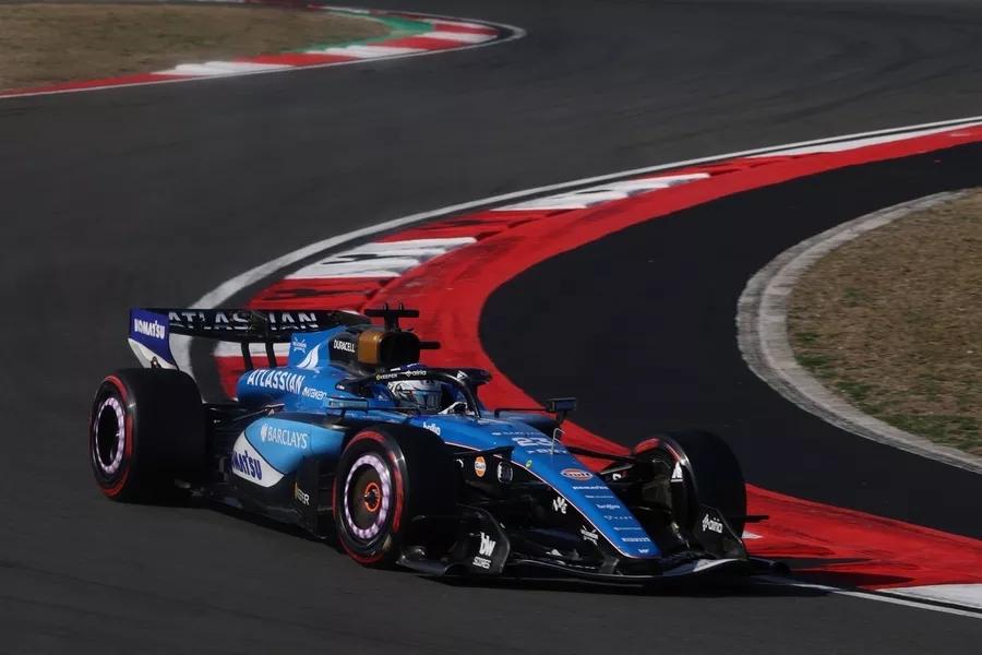Bencana di Garasi Biru: Williams Tergelincir ke Dasar, Albon Sebut Musim 2026 "Menyakitkan"