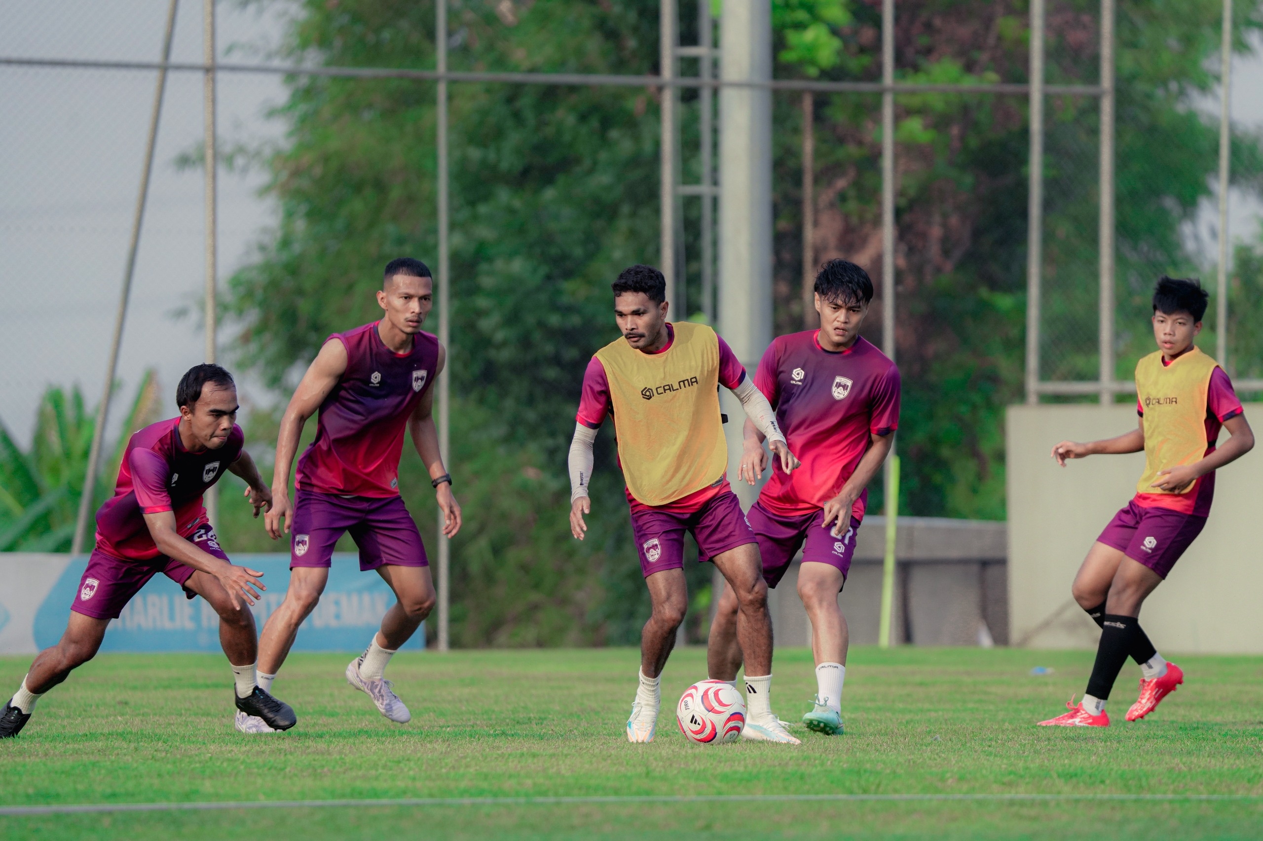 4 Poin dari 2 Laga, Stefan Keeltjes Bongkar Masalah Utama Kendal Tornado FC Jelang Hadapi Barito Putera