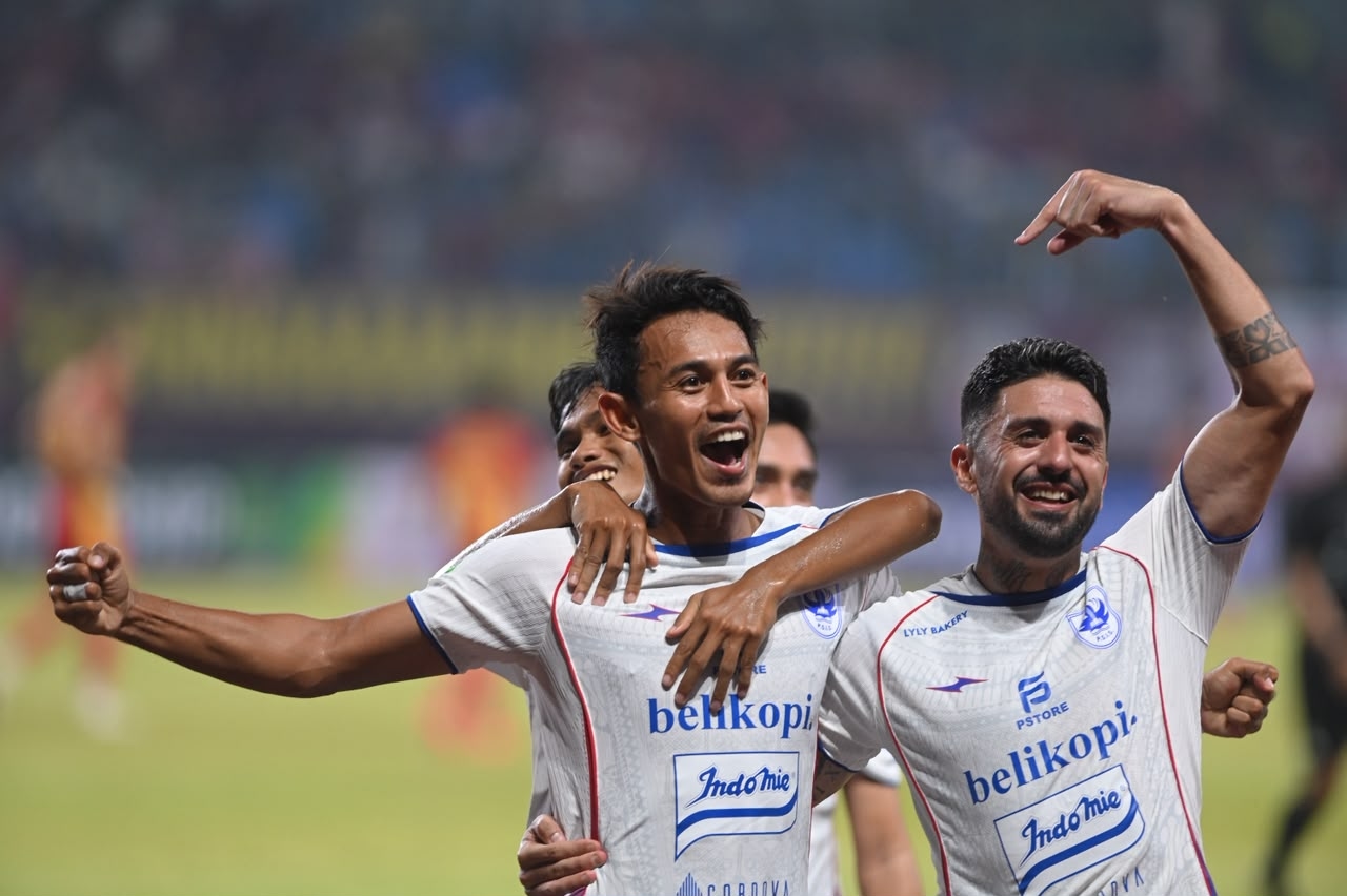 Gol Hari Nur Yulianto Selamatkan PSIS dari Kekalahan di Kandang Semen Padang