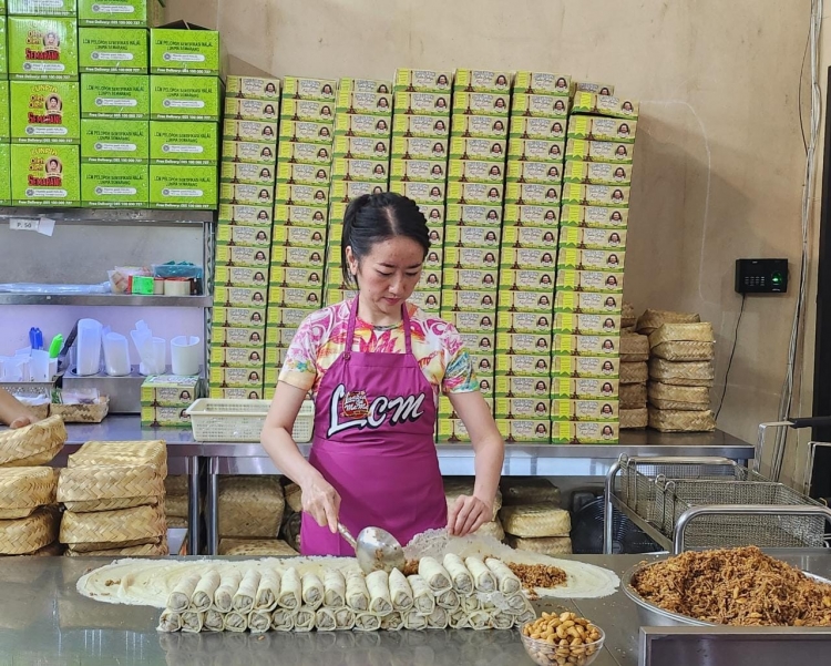 Singgah Mudik di Semarang, Tak Lengkap Jika Tak Mencicipi Lunpia Cik Me Me