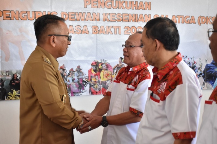 Sinoeng Lantik Kepengurusan DKS Masa Bakti 2023-2026