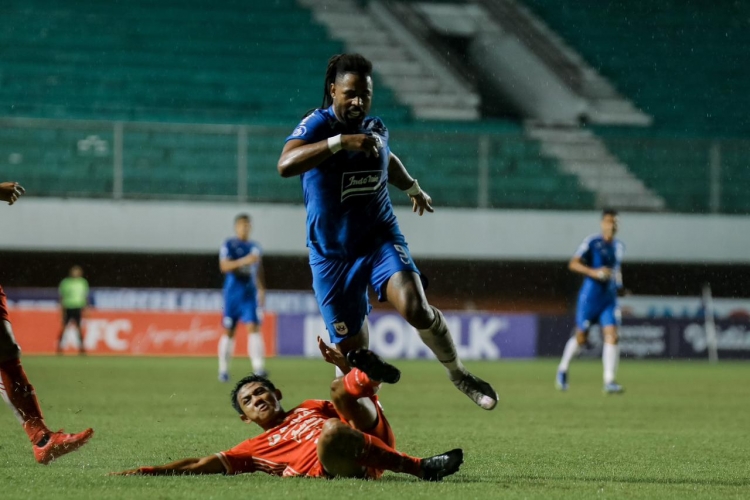 Borong Dua Gol, Carlos Fortes Berambisi Top Score
