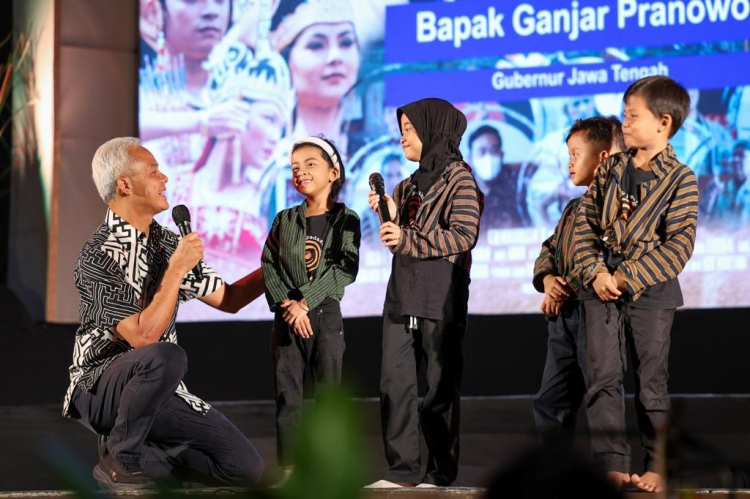 Hadiri Launching ‘Nyantrik’, Ganjar; Strategi Promosi Seni Budaya yang Nge-Pop