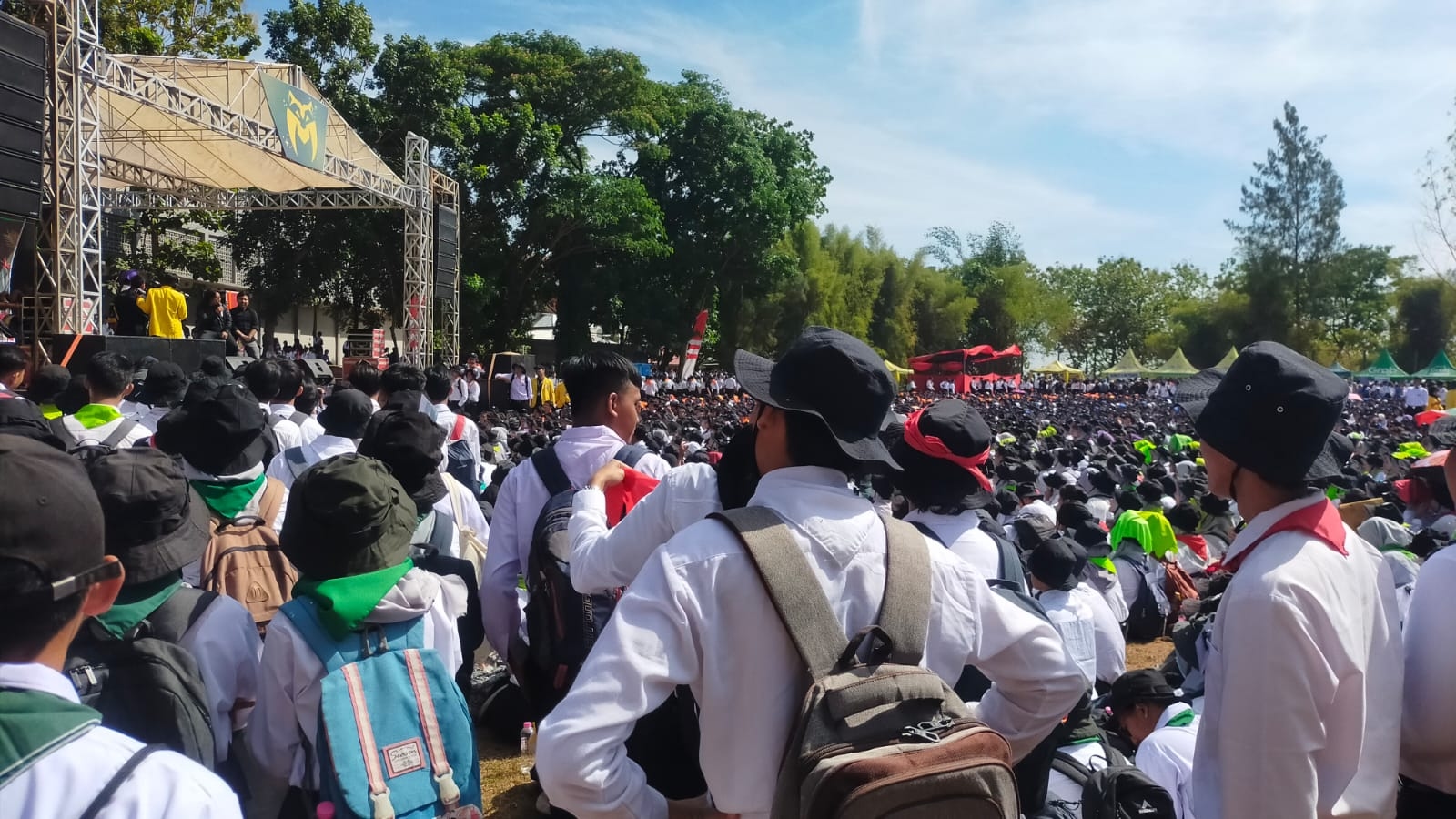 Meriah, UNNES Gelar PKKMB Tepat Pada Perayaan HUT Kemerdekaan ke-78 Republik Indonesia