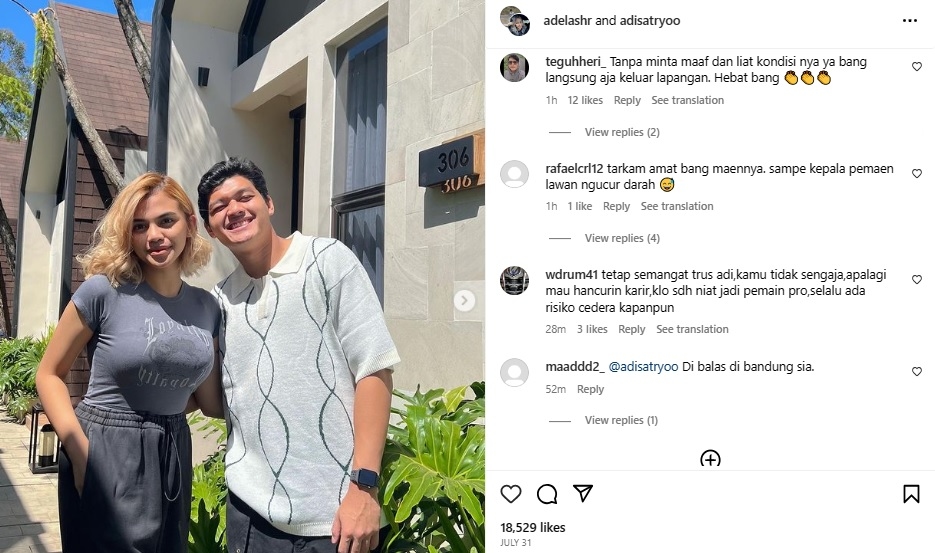 Instagram Kiper PSIS Adi Satryo Diserbu Suporter Lawan Usai Kena Kartu Merah di Laga vs Persib Bandung