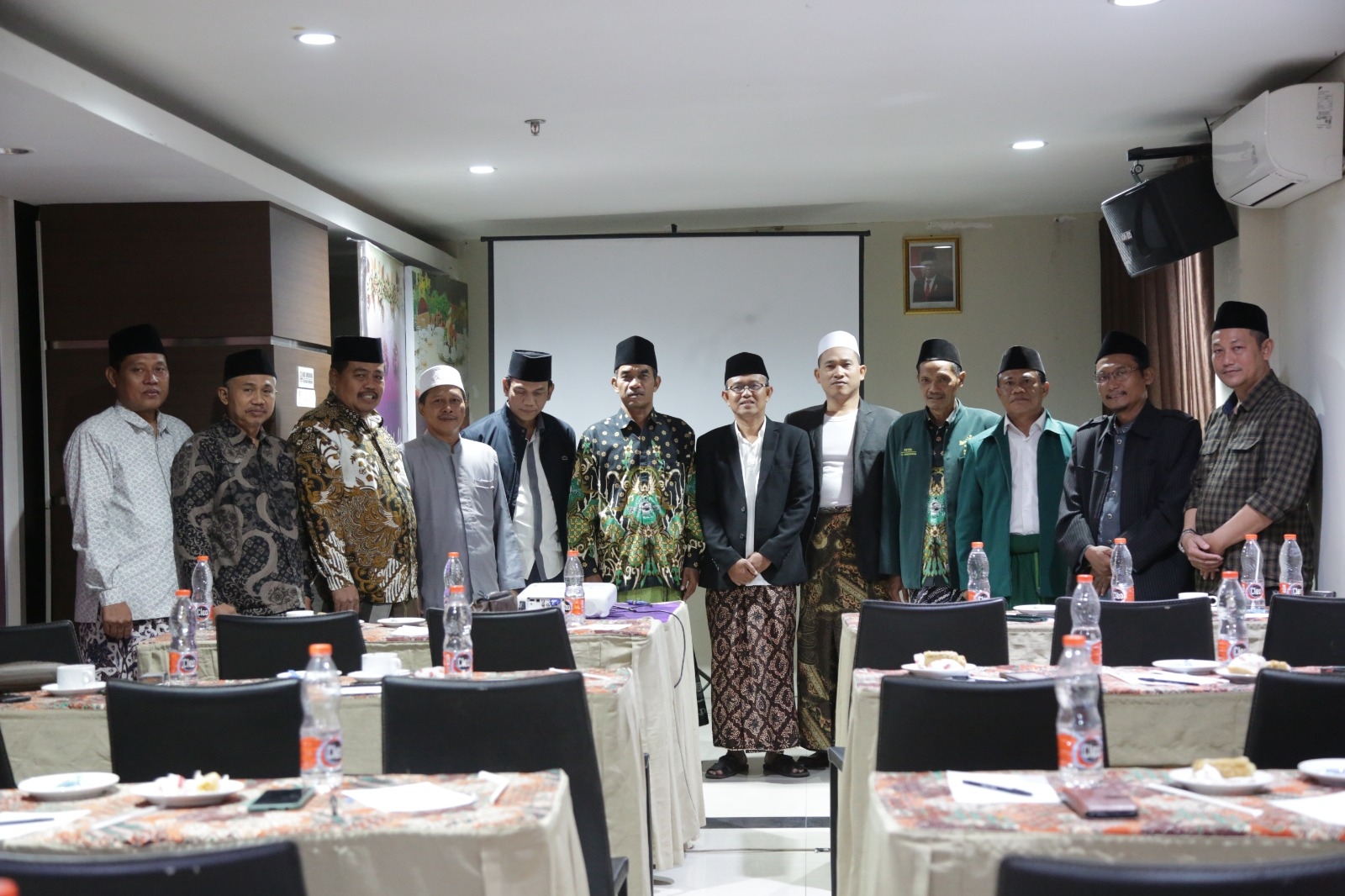 Berpengalaman dan Berprestasi, KH Rofiq Mahfudz Adalah Solusi Bagi PWNU Jateng