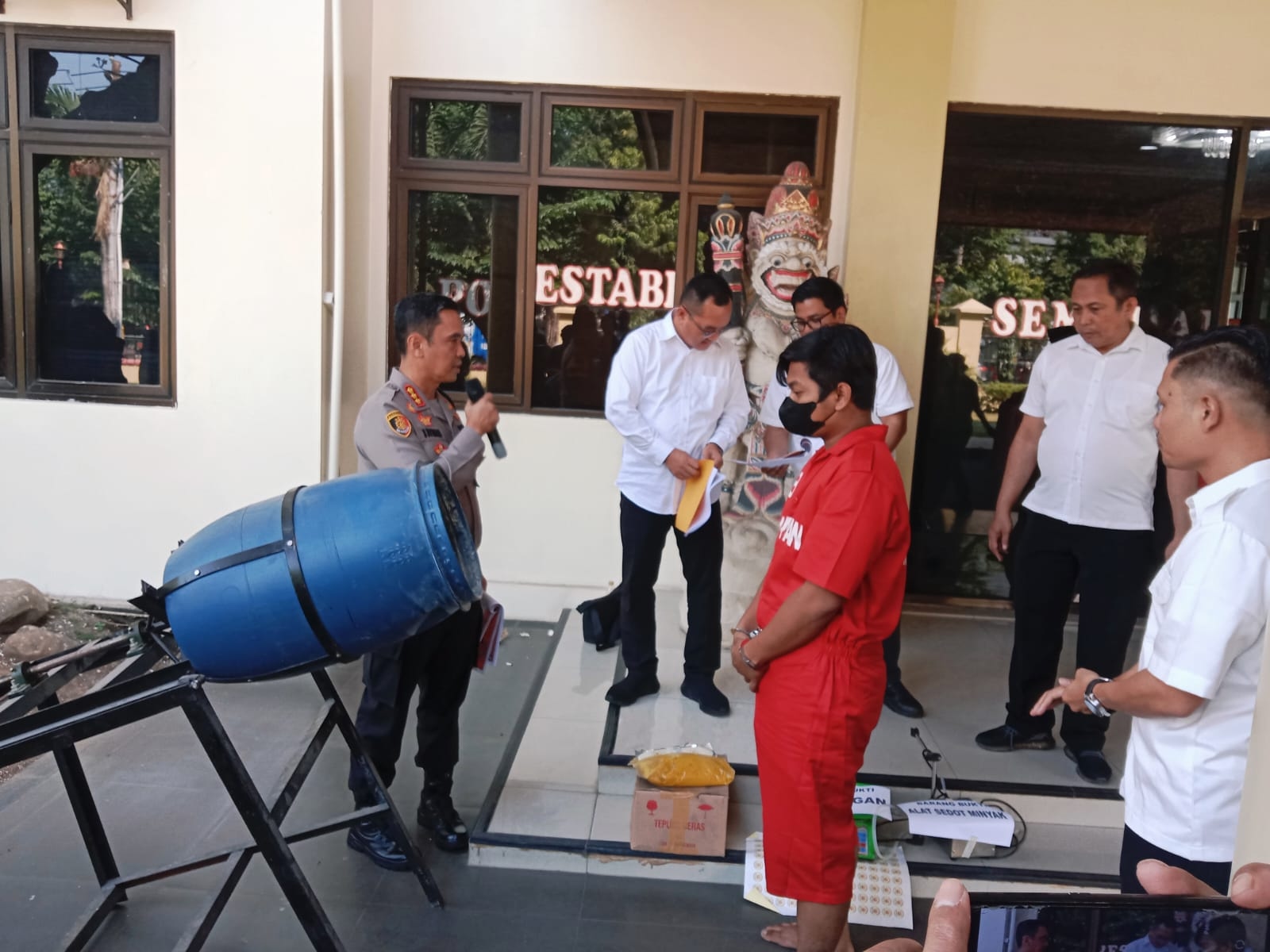 Polrestabes Semarang Ungkap Produksi Kosmetik Ilegal